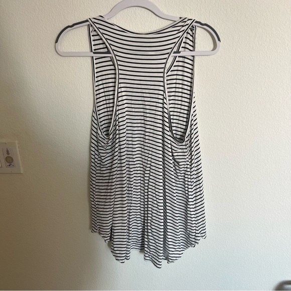 Allison joy stripe tank top - Picture 2 of 4